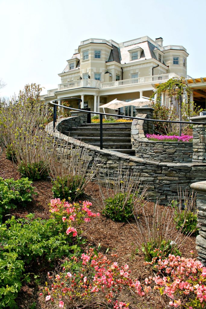 When you are in Newport, Rhode Island be sure to take the Cliff Walk along the rocky coastline by the elegant mansions of the roaring 20s. #thingstodoinNewport #hiking #walks #thingstodoinRhodeIsland