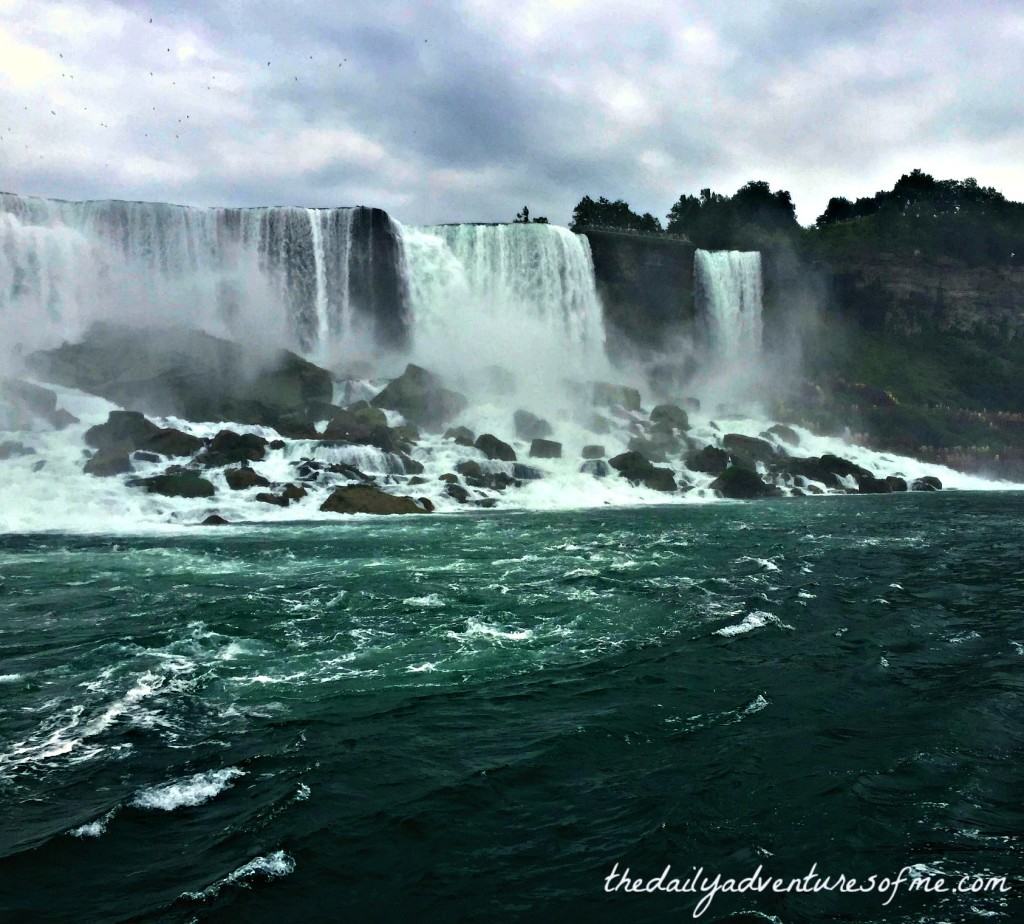 Fall in Niagara Falls, Ontario. www.thedailyadventuresofme.com