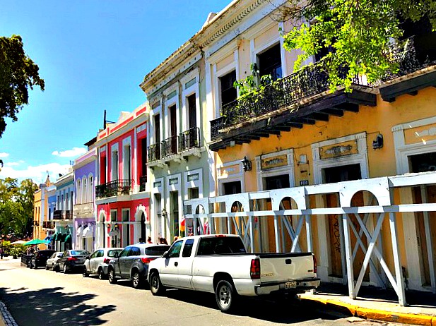 Avenida San Francisco, Old San Juan, Puerto Rico.