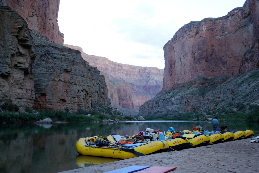 grand canyon white water rafting trip