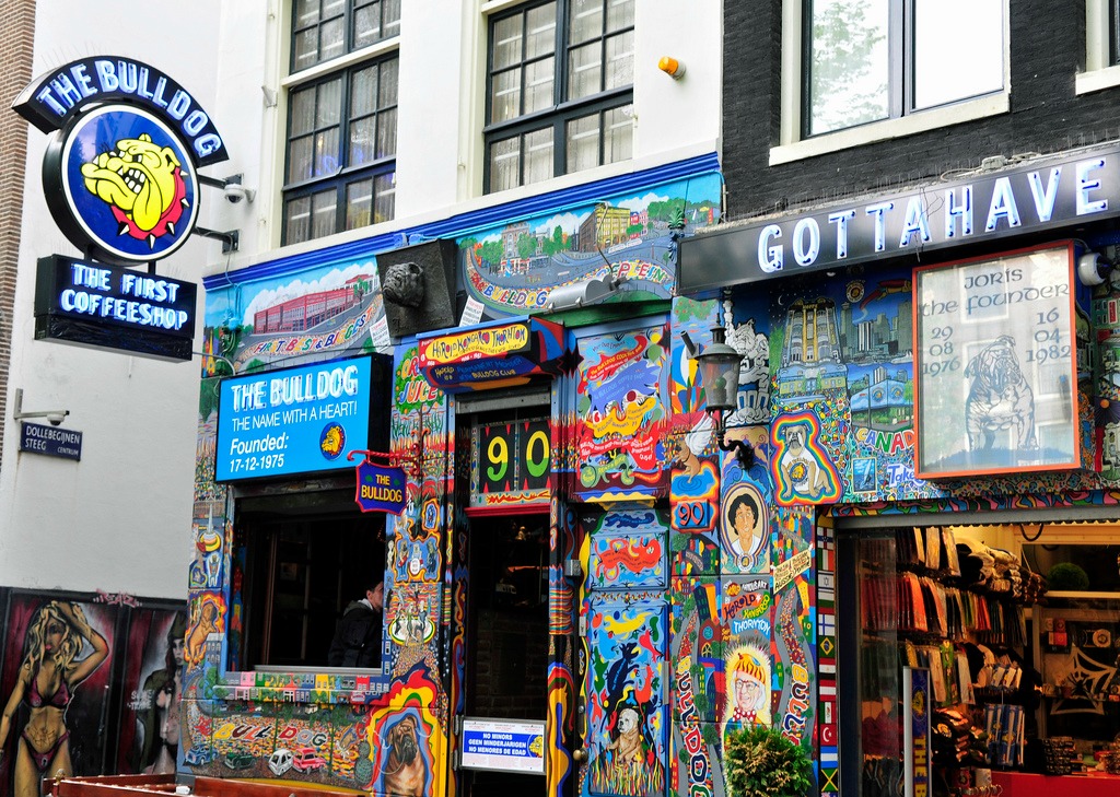 Best coffeeshops in Amsterdam. thedailyadventuresofme.com