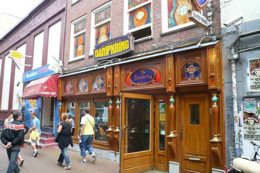 Amsterdam's best coffee shops. thedailyadventuresofme.com