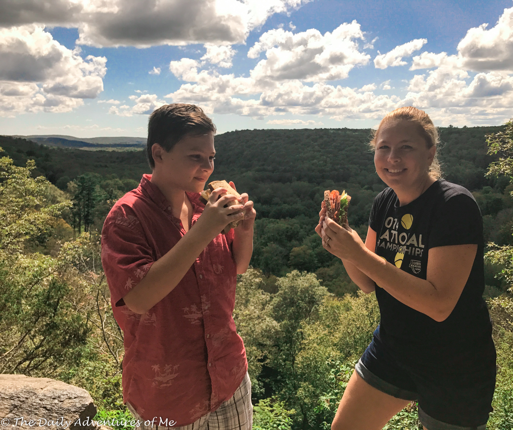 9 Fabulous Places in Rhode Island and Connecticut for a Fall Picnic