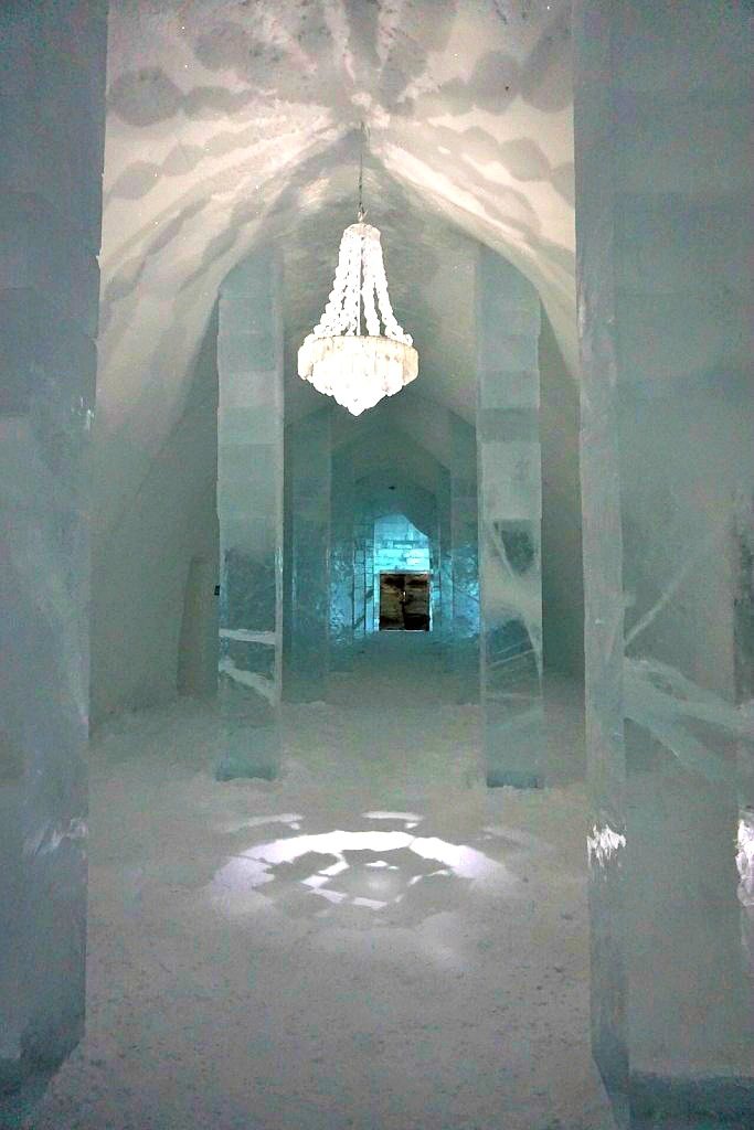 Inside Sweden's Icehotel. thedailyadventuresofme.com