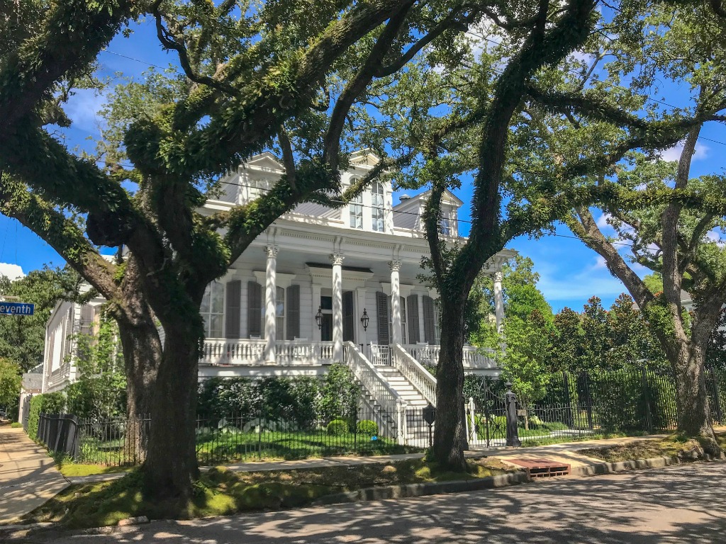Exploring New Orleans' Garden District