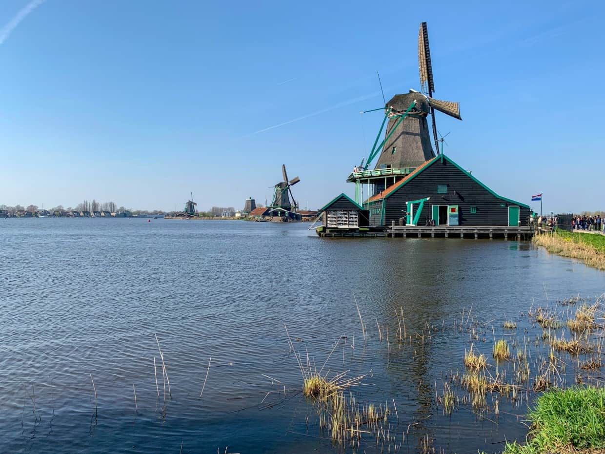 How tto see windmills in Amsterdam