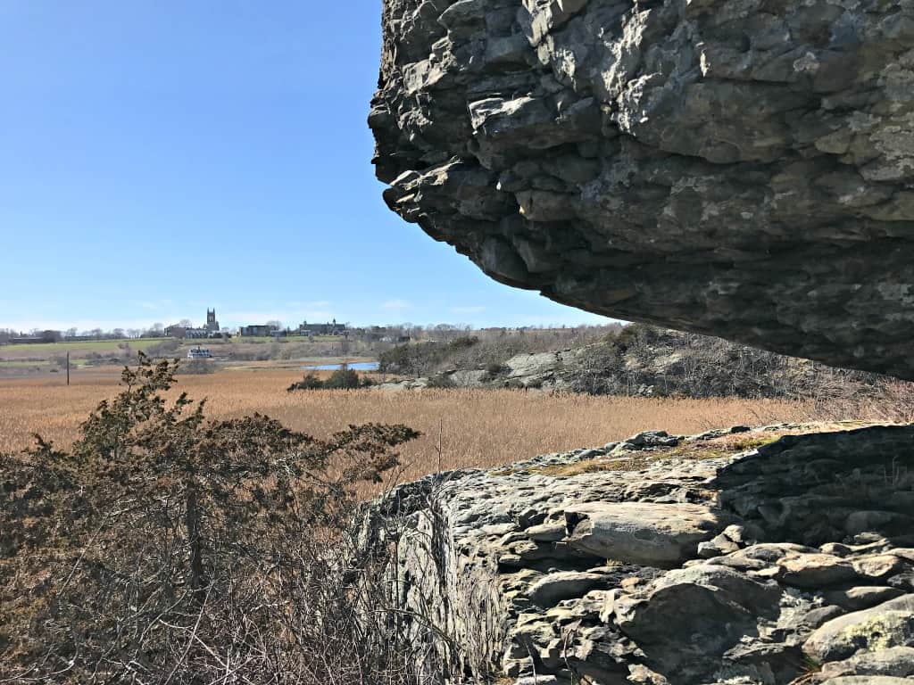 easy beach hikes in Rhode Island