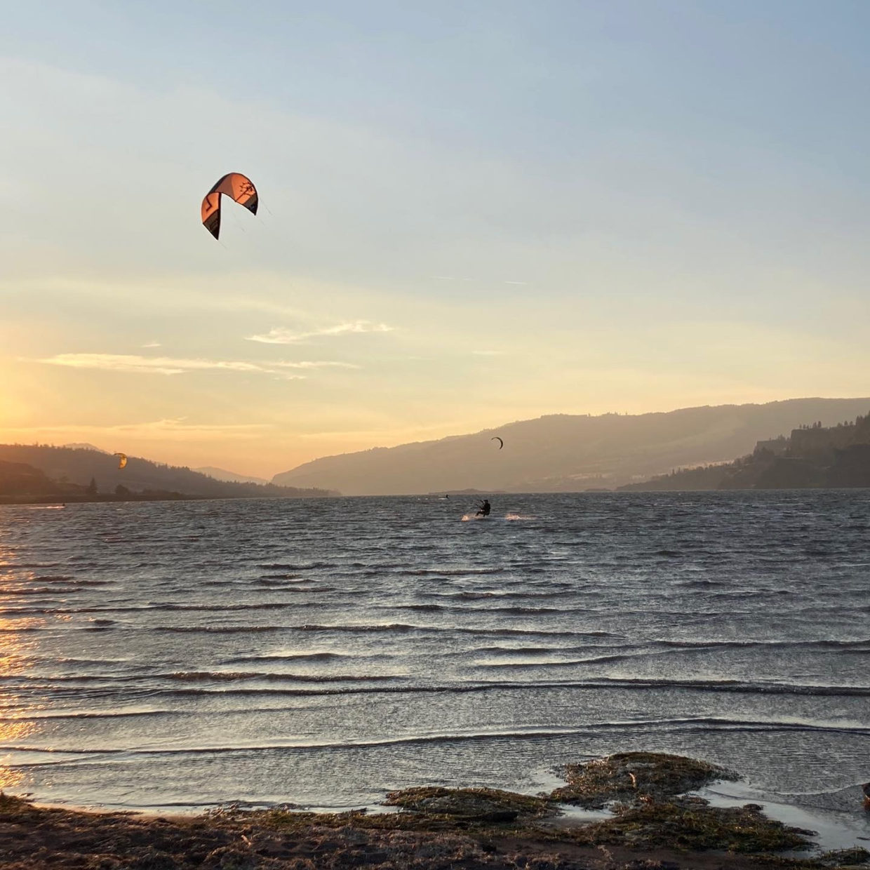 Kite Surfing in Columbia River Gorge