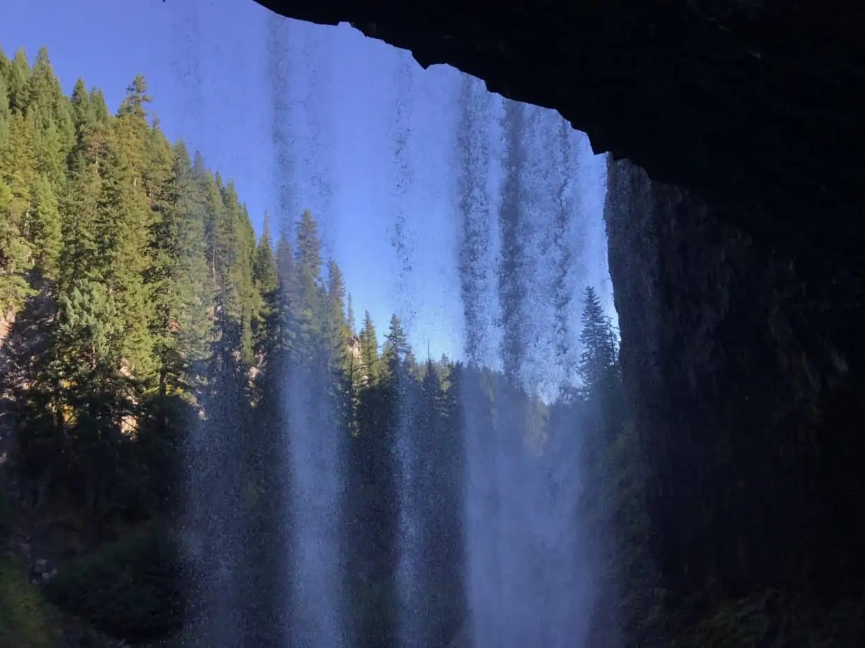 Waterfalls in Columbia River Gorge