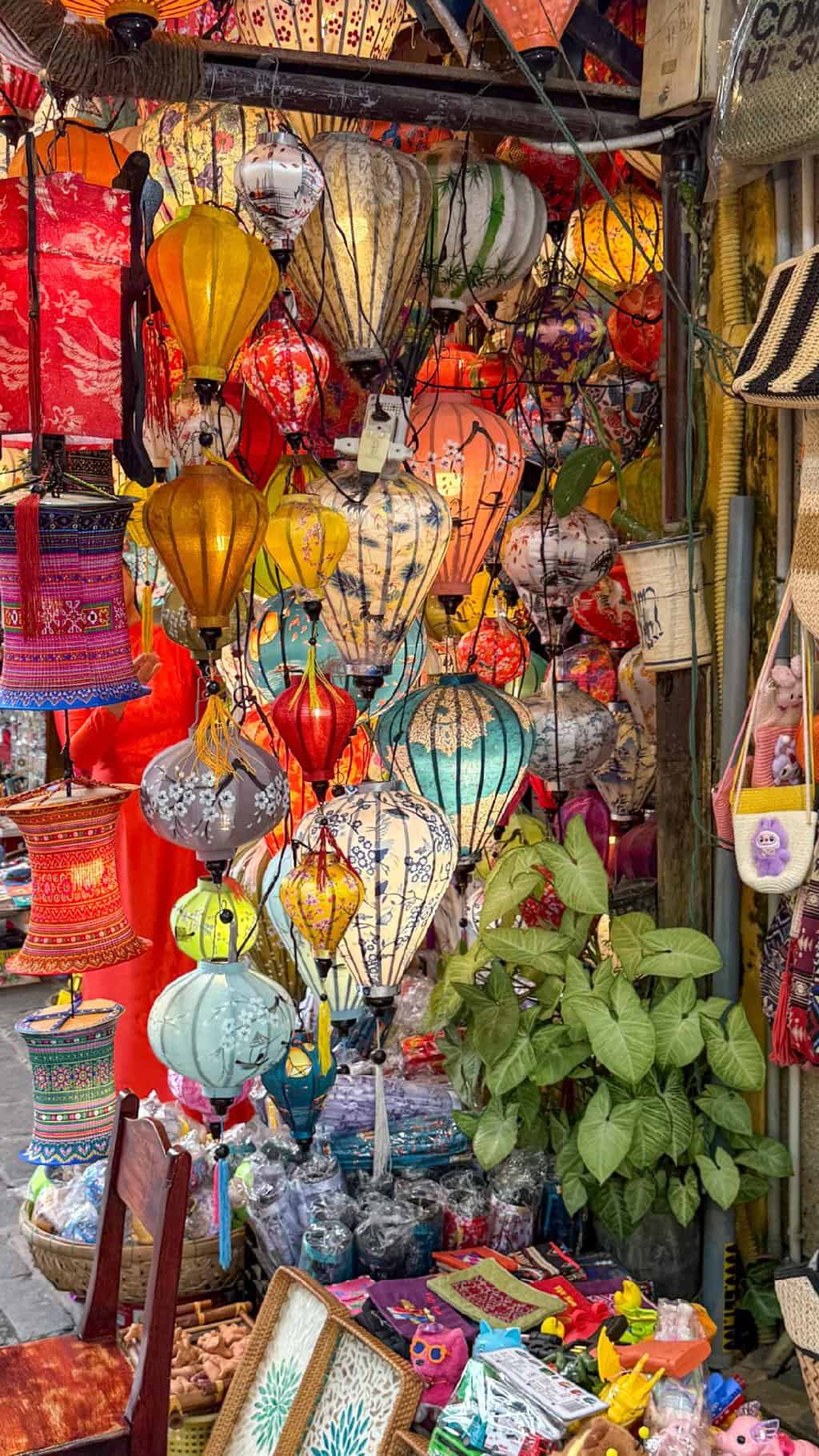 What to buy in Hoi An